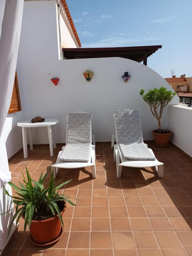 Una Terrazza Al Sol Калета-де-Фусте Экстерьер фото